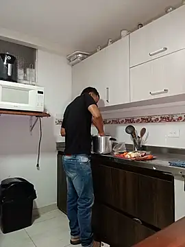 camilo model online show from May 2026 06:39:01 PM