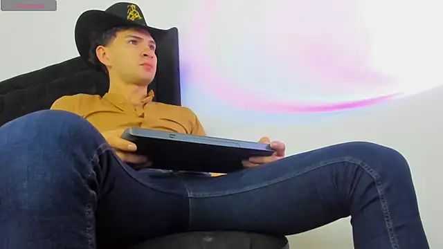 camilo model online show from March 2026 06:54:02 AM