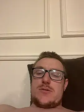 mateuszuuu online show from March 2026 11:05:01 PM