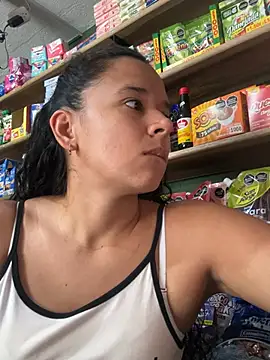 lannabellx online show from April 2026 10:13:01 PM