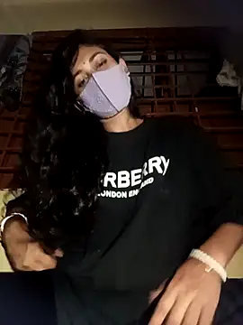 queenneha69 online show from April 2026 04:48:02 PM