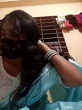 queenneha69 online show from May 2026 05:27:01 PM