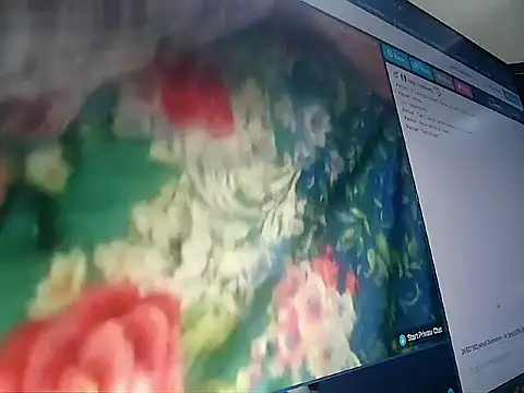Snapshot of maxi23932 chatting on May 2026 10:04:02 PM maxi23932 online show from May 2026 10:04:02 PM