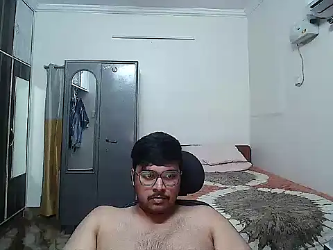 Snapshot of maxi23932 chatting on April 2026 11:50:01 AM maxi23932 online show from April 2026 11:50:01 AM