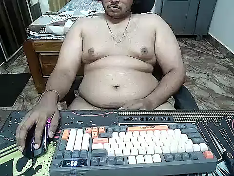 Snapshot of maxi23932 chatting on May 2026 09:38:02 AM maxi23932 online show from May 2026 09:38:02 AM
