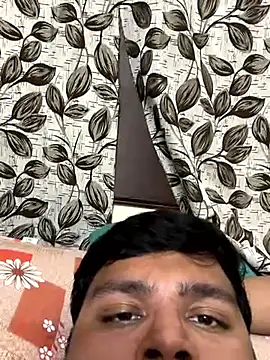Snapshot of maxi23932 chatting on January 2026 03:52:01 PM maxi23932 online show from January 2026 03:52:01 PM