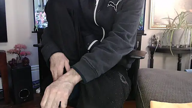 EspanolVato online show from March 2026 11:01:02 PM