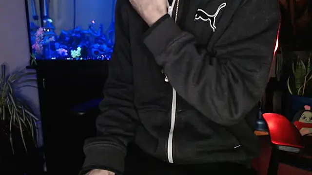 EspanolVato online show from April 2026 08:38:02 AM