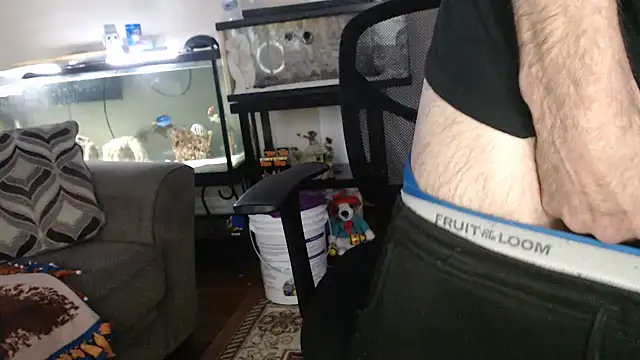 EspanolVato online show from April 2026 09:00:02 PM