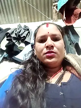 Hot hiuj online show from February 2026 08:08:01 PM