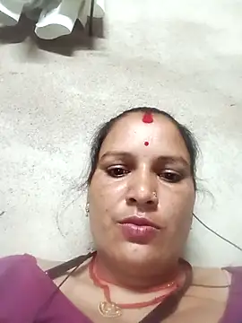 Hot hiuj online show from May 2026 05:20:02 PM
