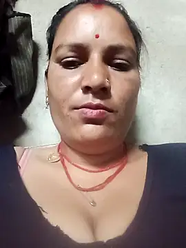 Hot hiuj online show from April 2026 11:19:03 PM