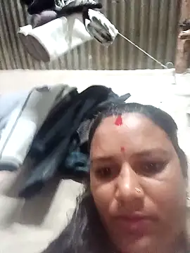 Hot hiuj online show from February 2026 08:53:02 PM