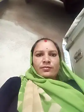 Hot hiuj online show from May 2026 08:28:02 AM