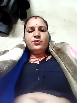 Hot hiuj online show from February 2026 08:16:01 PM