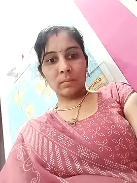 Snapshot of Hot_ree85 chatting on March 2026 08:10:02 AM Hot ree85 online show from March 2026 08:10:02 AM