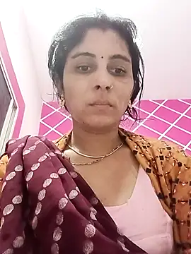 Snapshot of Hot_ree85 chatting on February 2026 04:26:02 AM Hot ree85 online show from February 2026 04:26:02 AM