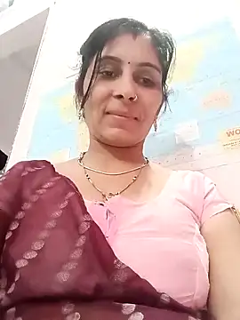 Hot ree85 online show from March 2026 04:45:01 PM