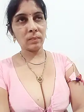 Hot ree85 online show from March 2026 06:31:01 PM