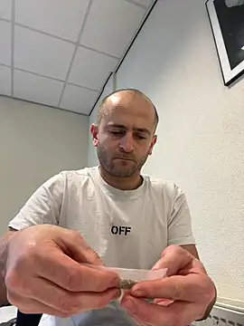 Majestik1 online show from February 2026 01:30:01 PM