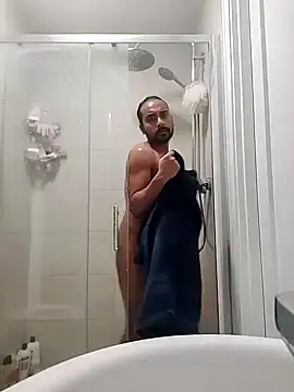 suddzz online show from October 2025 06:07:02 PM