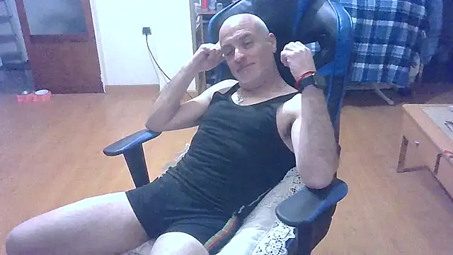 Snapshot of Antoniman9 chatting on January 2026 03:13:01 AM Antoniman9 online show from January 2026 03:13:01 AM