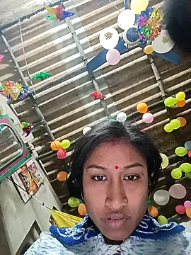 Snapshot of Night-Couple2 chatting on January 2026 05:19:02 PM Night-Couple2 online show from January 2026 05:19:02 PM