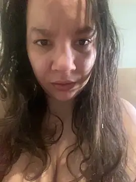 bellakay19 online show from February 2026 04:29:01 PM