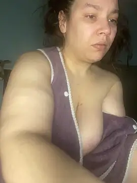 bellakay19 online show from February 2026 04:52:01 PM