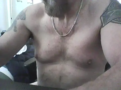 Snapshot of loudandproud chatting on June 2026 01:17:02 AM loudandproud online show from June 2026 01:17:02 AM
