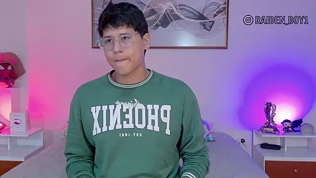 RaidenBoy11 online show from January 2026 06:55:02 PM