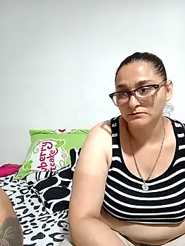 natalliecoopers online show from March 2026 03:00:01 AM