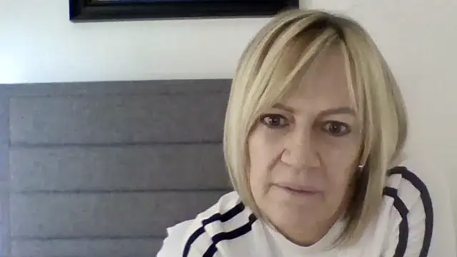 Snapshot of Milfshake227 chatting on March 2026 04:18:02 PM Milfshake227 online show from March 2026 04:18:02 PM