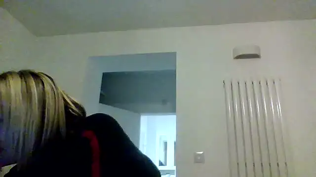 Milfshake227 online show from March 2026 06:57:01 PM