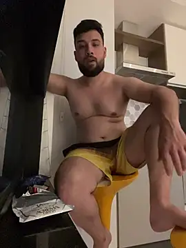 NinoEstouranel online show from January 2026 03:21:01 AM