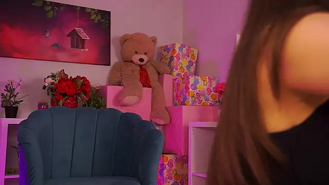 Ava Solis online show from March 2026 08:20:02 PM