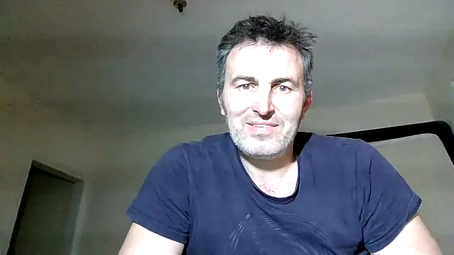 Hakfin666 online show from May 2026 07:28:02 PM
