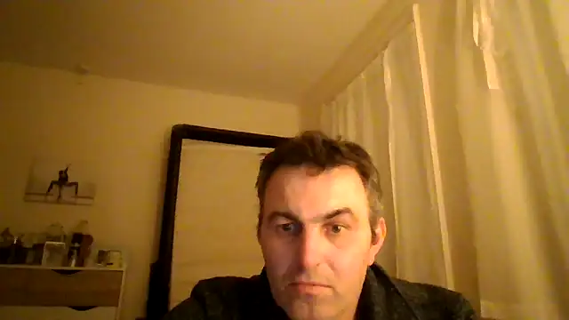 Hakfin666 online show from April 2026 07:37:01 PM