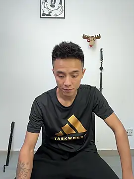 TOYOTA-01 online show from February 2026 05:02:02 PM