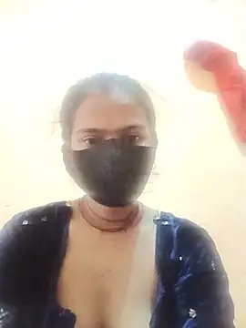 Snapshot of Kinjal_setty chatting on June 2026 04:03:01 AM Kinjal setty online show from June 2026 04:03:01 AM
