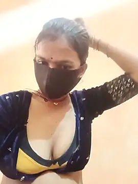 Snapshot of Kinjal_setty chatting on June 2026 02:33:02 AM Kinjal setty online show from June 2026 02:33:02 AM