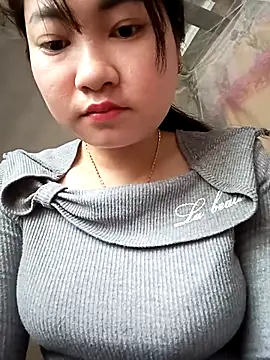 Honey Miu online show from February 2026 07:00:01 AM