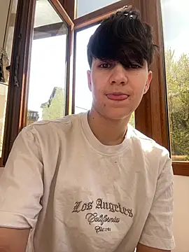 ravenryx online show from April 2026 10:54:02 AM