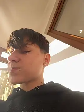 ravenryx online show from April 2026 12:34:01 PM