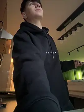 ravenryx online show from February 2026 03:47:02 PM