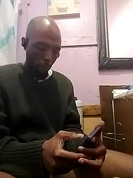 MrPerform74 online show from January 2026 04:57:01 PM