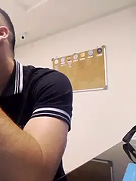 AndyKnoxx online show from March 2026 07:26:02 PM