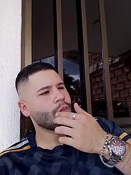 AndyKnoxx online show from April 2026 07:41:02 PM