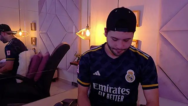 AndyKnoxx online show from March 2026 08:05:01 PM