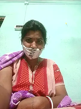 Monisha9876 online show from January 2026 11:48:01 AM